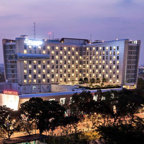 Hotel Santika Medan